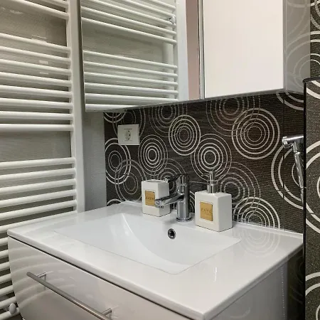 Mamaia Nord 01 Odyssey Apartmán *